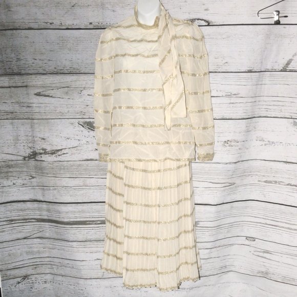 Albert Nipon by Night Vintage Blouse/Skirt Set - Picture 2 of 8